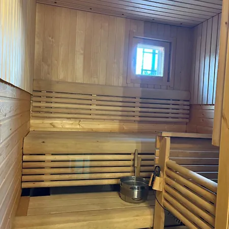 Quiet Apartment, Sauna, Free Wi-fi And Car Charging